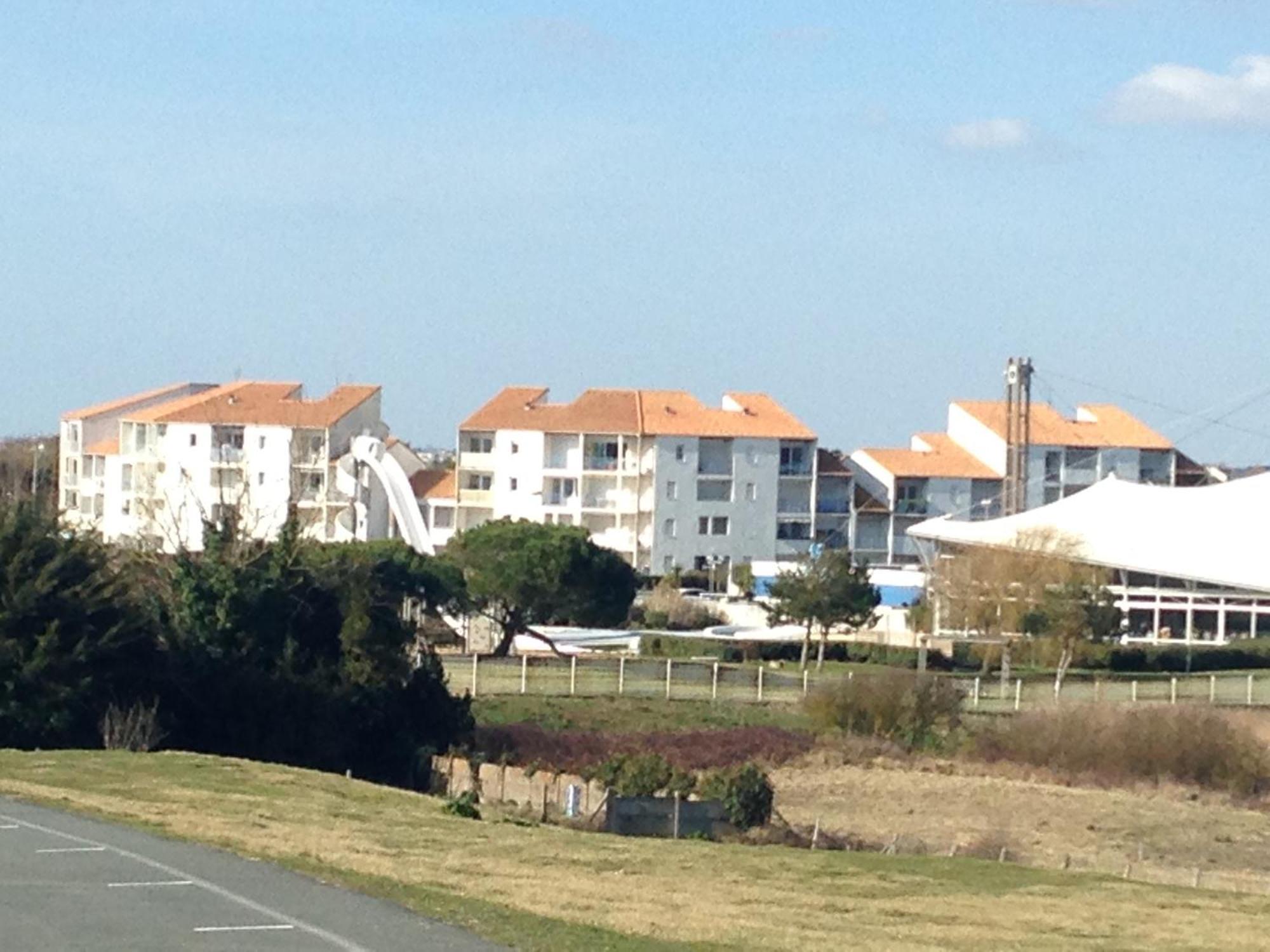 Duplex 3 Pieces A Deux Pas De La Plage Avec Parking - 4 Pers - Fr-1-706-16 Châtelaillon-Plage Zewnętrze zdjęcie